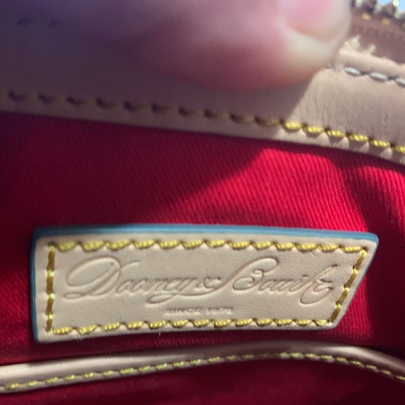 Disney Dooney & Bourke Bag - White Sketch - Crossbody New - Picture 10 of 10